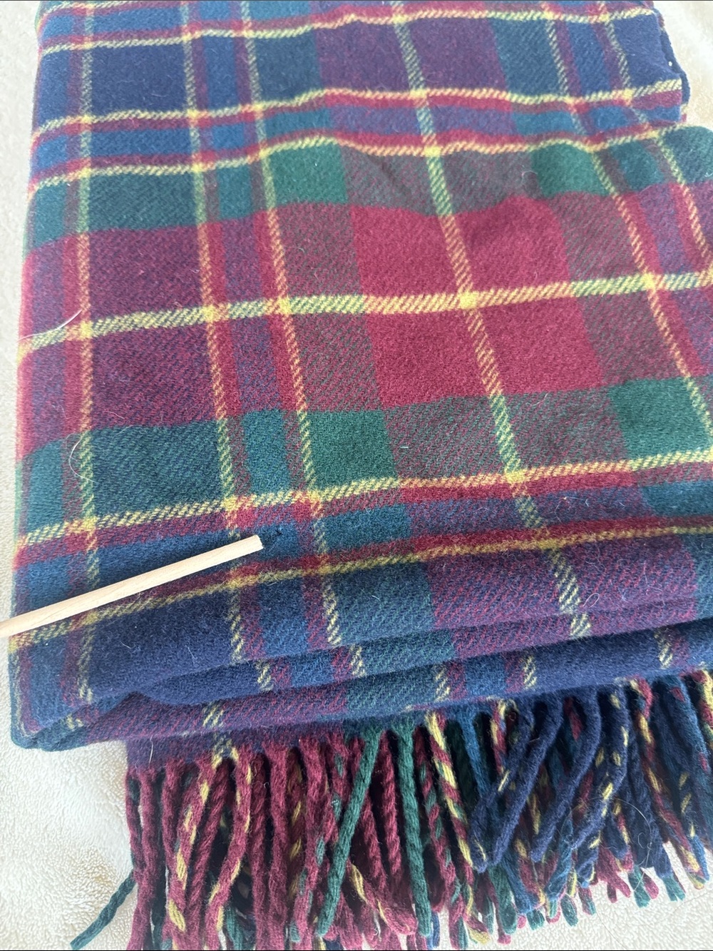 Pendleton Plaid Wool Throw Blanket - Picture 6 of 6